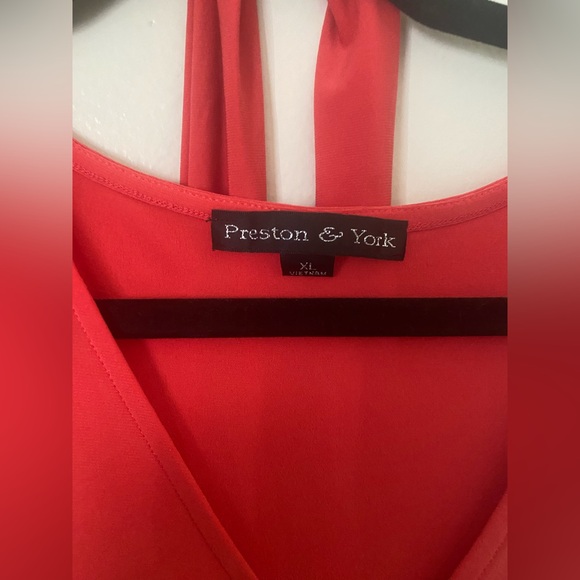 PRESTON & YORK - CORAL DRESS - Picture 2 of 8